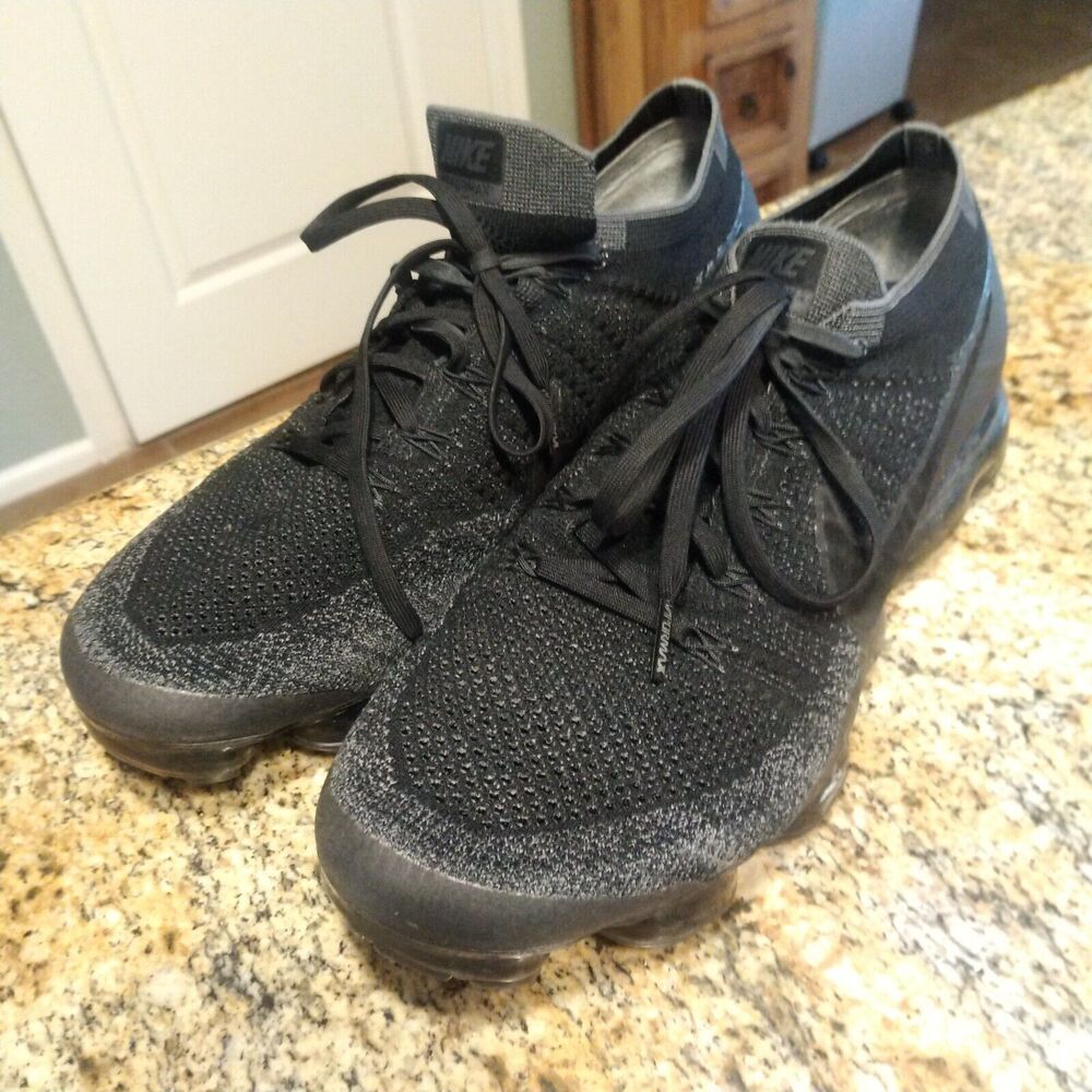 Rare Nike Air Vapormax Flyknit Mens Triple Black Anthracite Running Shoes 11.5